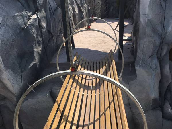 丛林穿越游乐项目